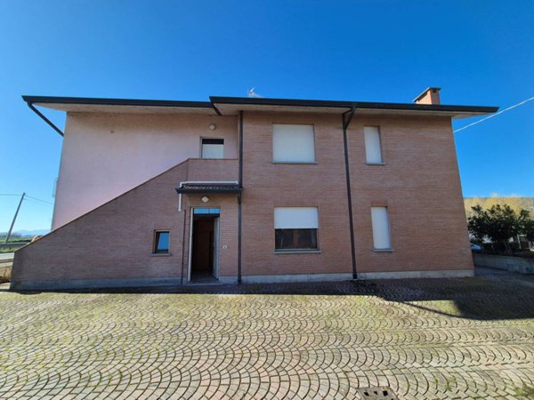 casa indipendente in vendita a Cervia in zona Montaletto