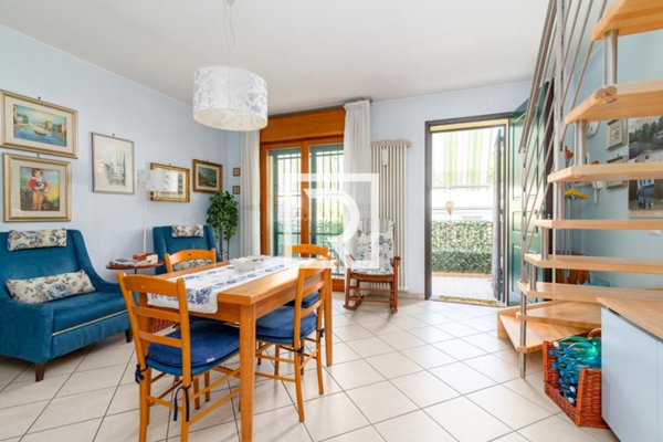 appartamento in vendita a Cervia in zona Pinarella