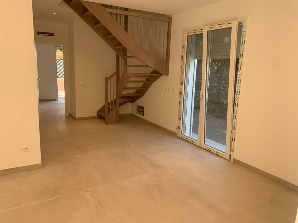 appartamento in vendita a Cervia in zona Pinarella