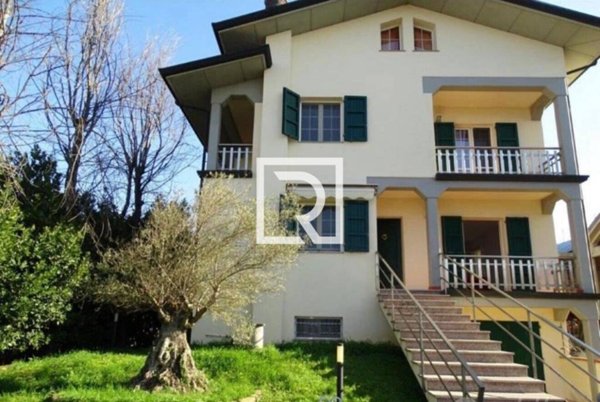 casa indipendente in vendita a Cervia