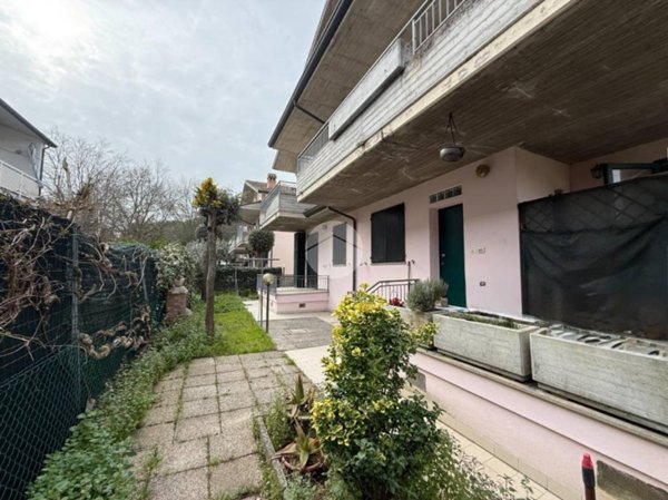 appartamento in vendita a Cervia in zona Pinarella