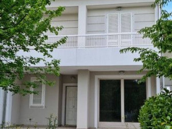 casa indipendente in vendita a Cervia