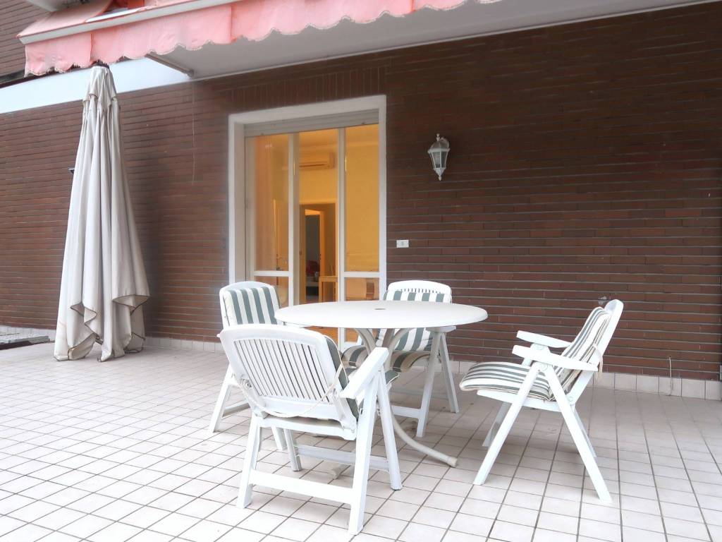 appartamento in vendita a Cervia in zona Milano Marittima