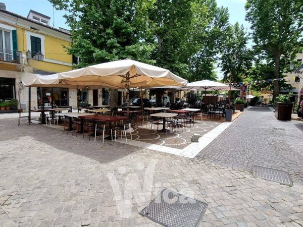 negozio in vendita a Cervia