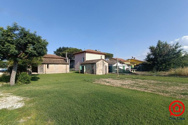 appartamento in vendita a Cervia in zona Pisignano