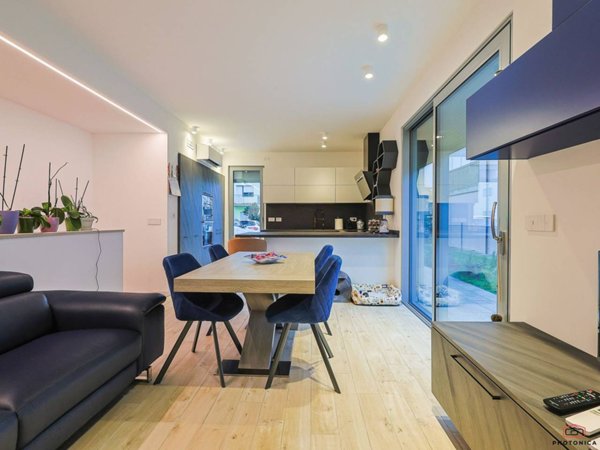 casa indipendente in vendita a Cervia