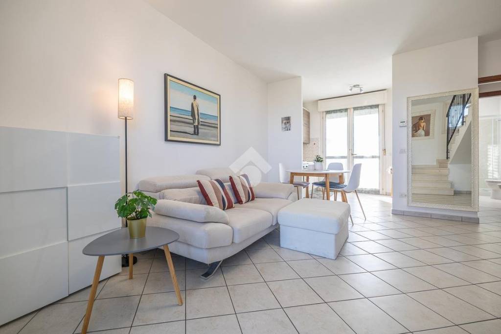 appartamento in vendita a Cervia in zona Cannuzzo