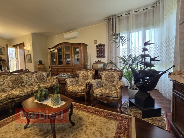 casa indipendente in vendita a Cervia in zona Castiglione di Cervia