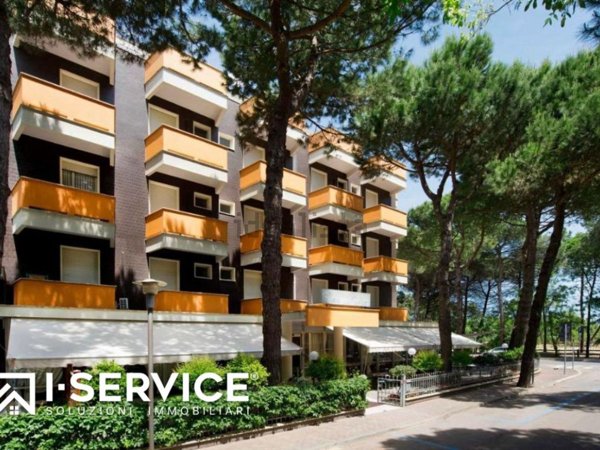 negozio in vendita a Cervia