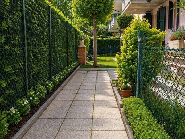 appartamento in vendita a Cervia in zona Pinarella