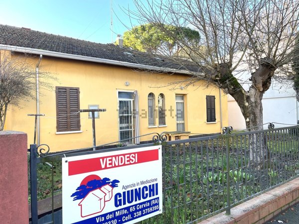 casa indipendente in vendita a Cervia