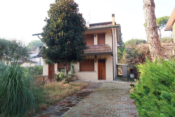 casa indipendente in vendita a Cervia in zona Terme