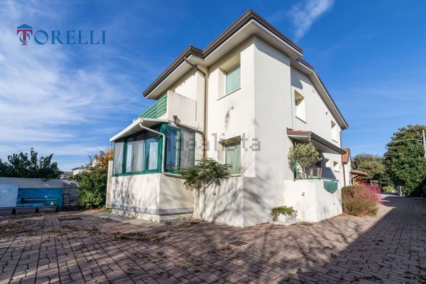 casa indipendente in vendita a Cervia in zona Milano Marittima