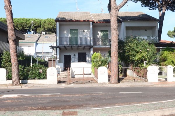 casa indipendente in vendita a Cervia in zona Milano Marittima