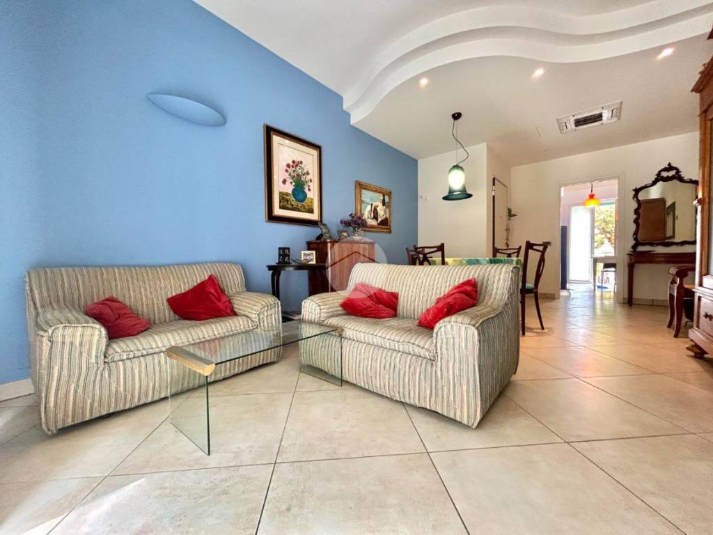 appartamento in vendita a Cervia in zona Milano Marittima