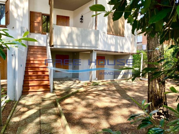 casa indipendente in vendita a Cervia