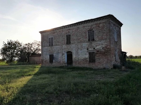 terreno agricolo in vendita a Cervia in zona Pisignano
