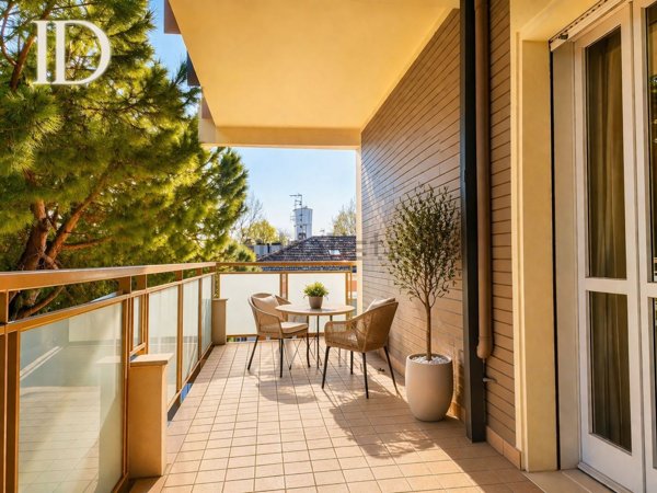 appartamento in vendita a Cervia in zona Milano Marittima