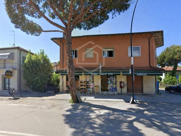 appartamento in vendita a Cervia in zona Milano Marittima
