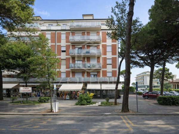 appartamento in vendita a Cervia in zona Milano Marittima