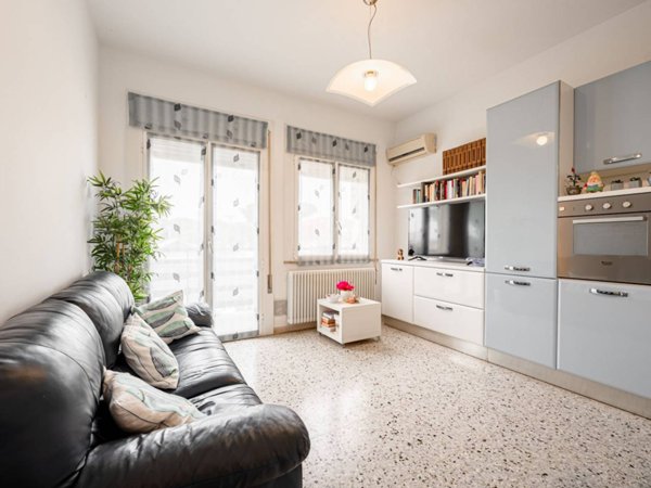 appartamento in vendita a Cervia in zona Pinarella