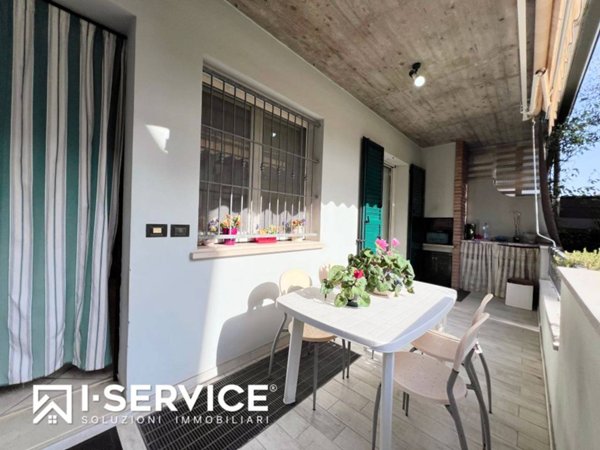 casa indipendente in vendita a Cervia in zona Pinarella