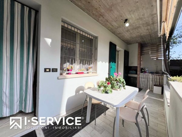 casa indipendente in vendita a Cervia in zona Pinarella