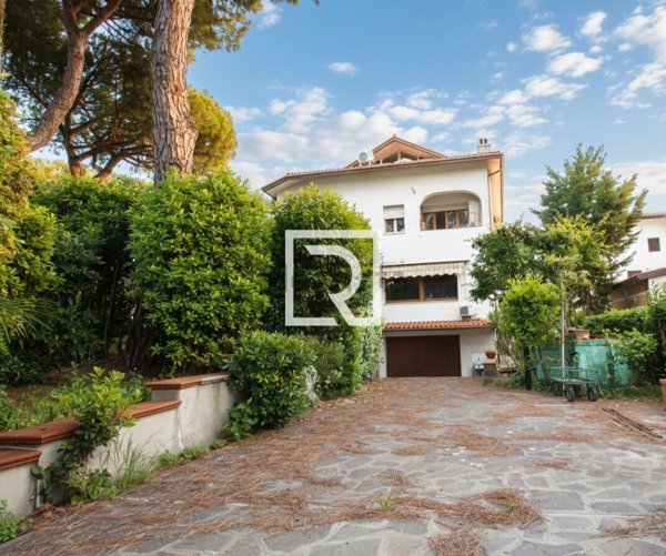 appartamento in vendita a Cervia in zona Milano Marittima