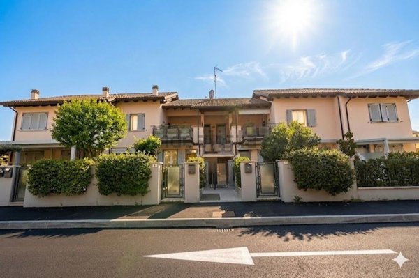 appartamento in vendita a Cervia in zona Pinarella