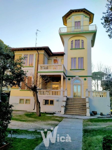 casa indipendente in vendita a Cervia