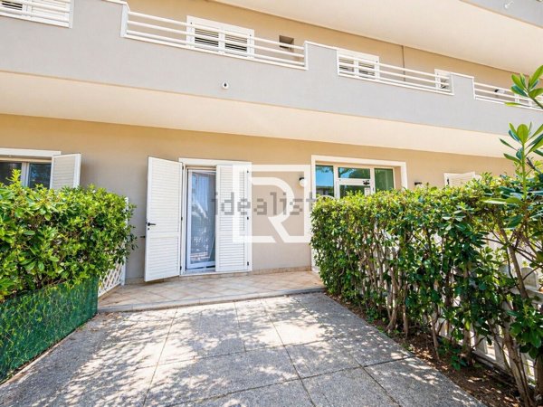 appartamento in vendita a Cervia in zona Pinarella