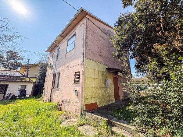 casa indipendente in vendita a Cervia in zona Montaletto