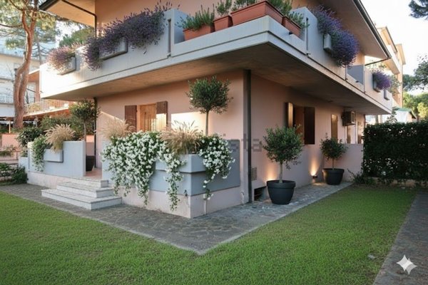 casa indipendente in vendita a Cervia in zona Milano Marittima