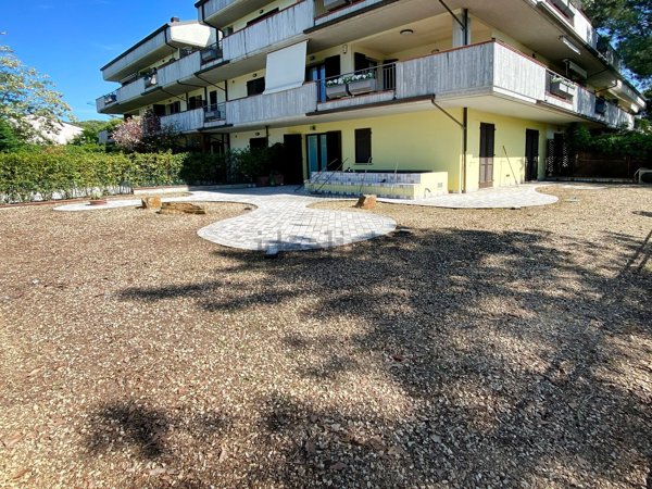 appartamento in vendita a Cervia in zona Milano Marittima