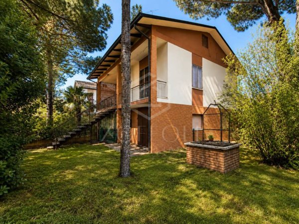 appartamento in vendita a Cervia in zona Milano Marittima