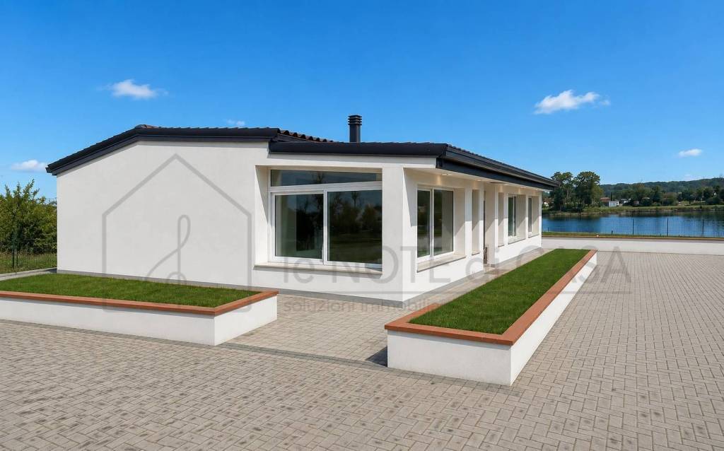 casa indipendente in vendita a Cervia