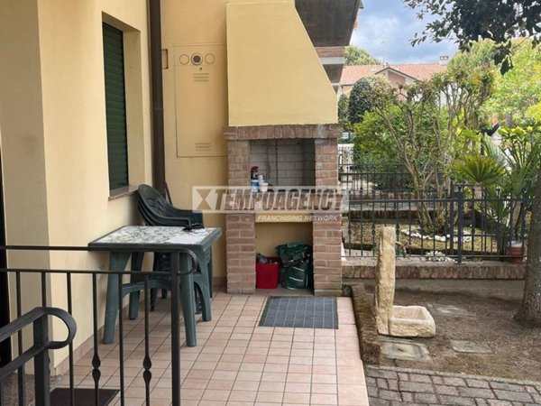 appartamento in vendita a Cervia in zona Pinarella
