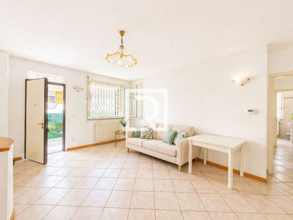 appartamento in vendita a Cervia in zona Pinarella