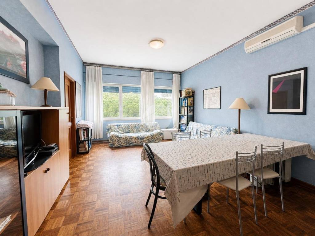 appartamento in vendita a Cervia in zona Milano Marittima