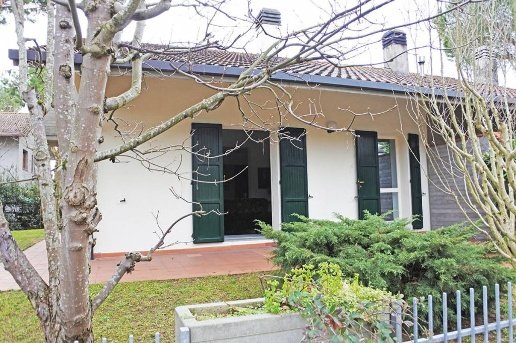 casa indipendente in vendita a Cervia in zona Montaletto