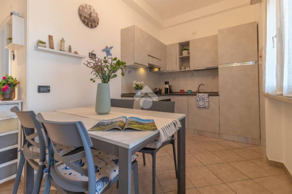 appartamento in vendita a Cervia in zona Pinarella
