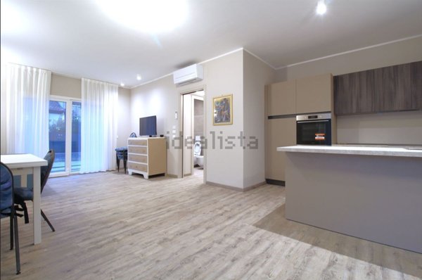 appartamento in vendita a Cervia in zona Pinarella