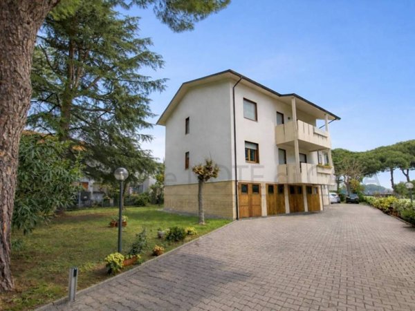 appartamento in vendita a Cervia in zona Pinarella