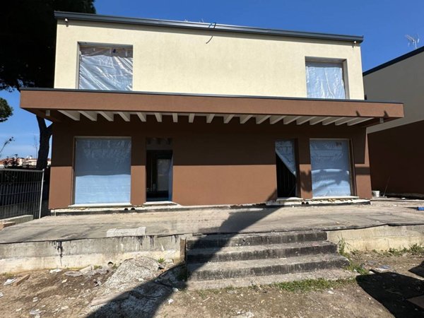 casa indipendente in vendita a Cervia in zona Pinarella
