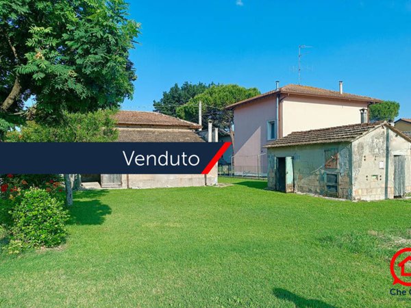 casa indipendente in vendita a Cervia