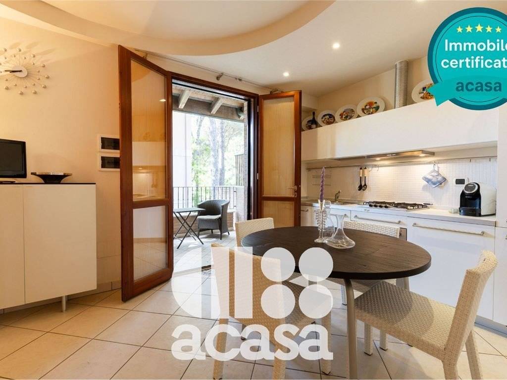 appartamento in vendita a Cervia in zona Milano Marittima
