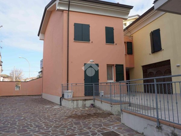 appartamento in vendita a Cervia in zona Castiglione di Cervia