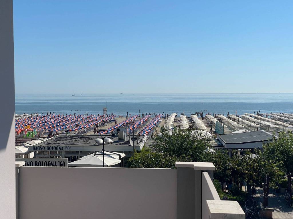appartamento in vendita a Cervia in zona Pinarella