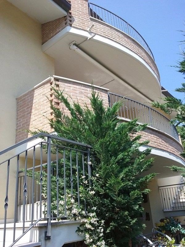 appartamento in vendita a Cervia in zona Milano Marittima