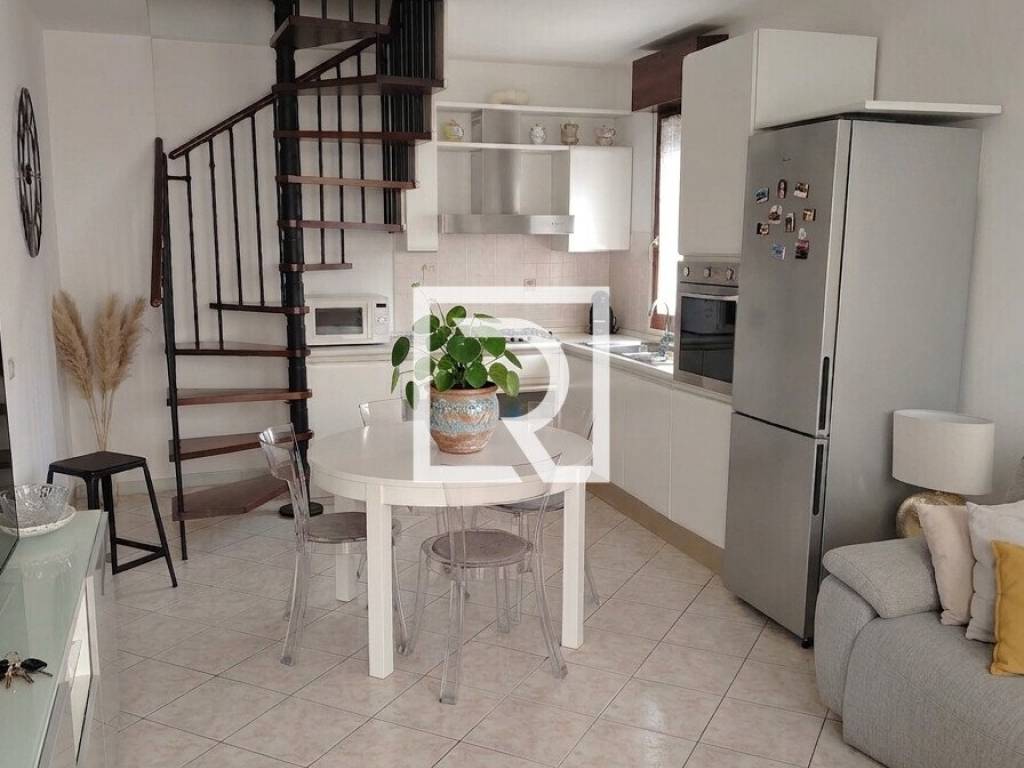 appartamento in vendita a Cervia in zona Pinarella